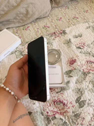 iphone 13 128 gb com cabo usb original, única dona, com nota fiscal e caixa
