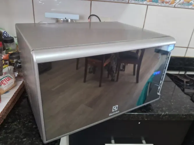 MICROONDAS ELECTROLUX 31 L PAINEL INTEGRADO ENTREGA INCLUÍDA