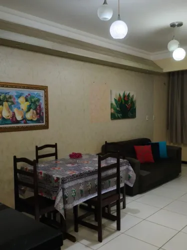 Apartamento para Temporada próximo à Av. Litorânea