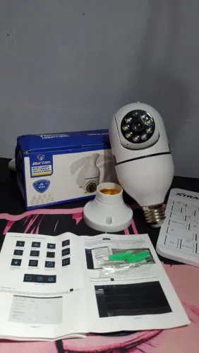 Câmera de segurança 360° com sensor de movimento e visão noturna