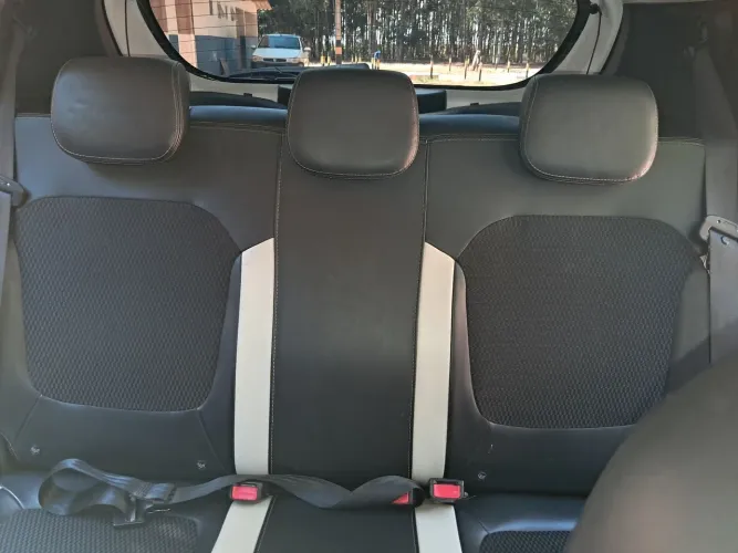 Renault Kwid Intense 1.0 Flex 12V 5P Mec. 2020