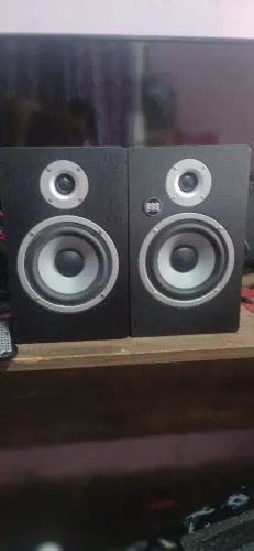 Par de monitores Hayonik M50