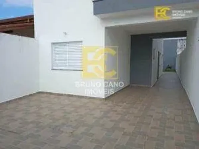 casa a venda perto da praia com 3 quartos Peruíbe/SP