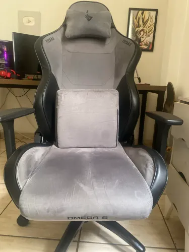 Cadeira gamer pichau omega s