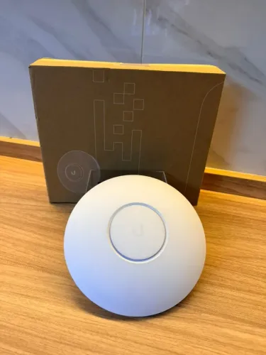 Access Point Ubiquiti UniFi UAP-AC-PRO USADO