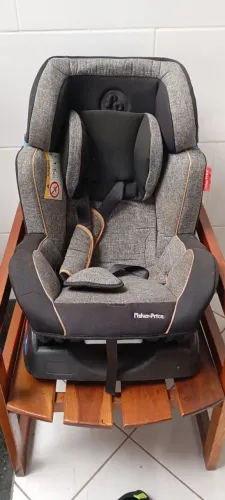 Cadeirinha. Criança para carro