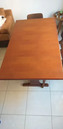 Mesa de jantar extensível