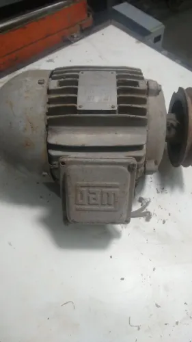 motor trifásico WEG 3 cv 2 polos