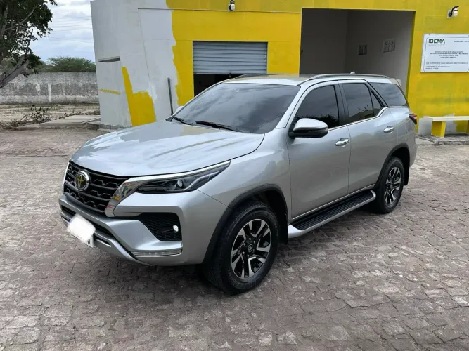 Toyota Hilux SW4 SRX 4X4 2.8 TDI 16V Dies. Aut. 2022