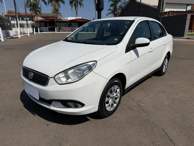 Fiat Grand Siena Attractive 1.0 Flex 8V 4P 2019