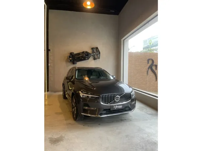 Volvo XC-60 T-8 Pol. Eng. 2.0 AWD (híbrido) 2023