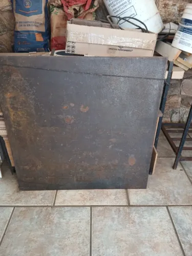Tampo de ferro .80x80