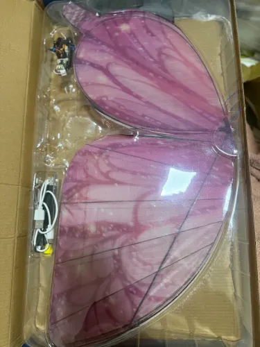 Borboleta iluminada com controle remoto 
