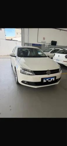 Volkswagen Jetta Comfortline 2.0 T.flex 8V 4P Tipt. 2013