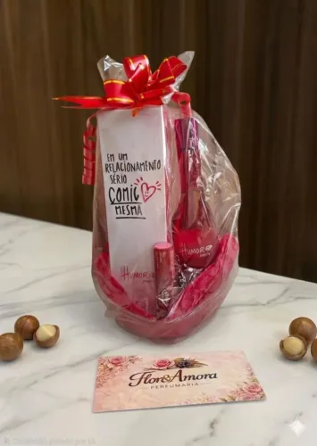 Natura Perfume Meu Primeiro Humor Feminino 75ml +1 Batom Avon Sortido! 