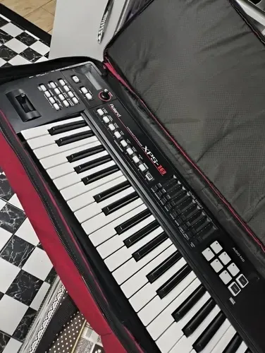 Teclado Sintetizador Roland XPS-10