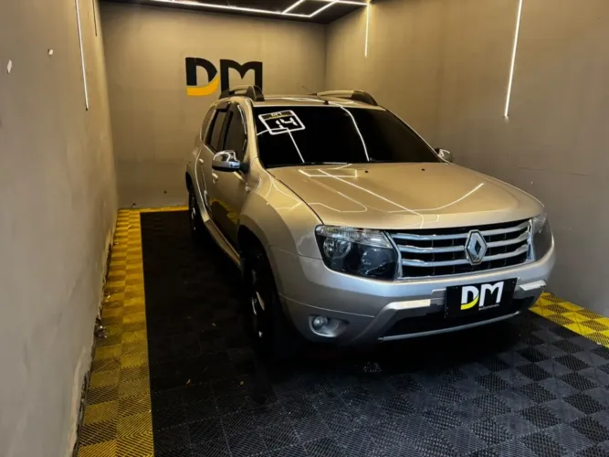 Renault Duster Dynamique 2.0 Hi-flex 16V Aut. 2013