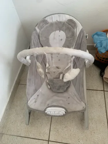 Vendo cadeirinha de balanço