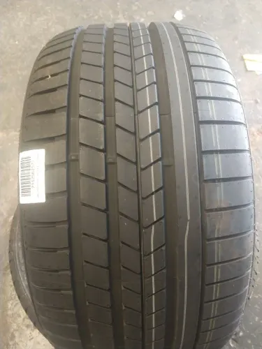 1 pneu 265/35/19 Goodyear