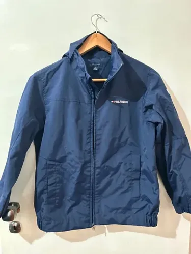 Vendo Jaqueta Corta Vento Tommy KIDS
