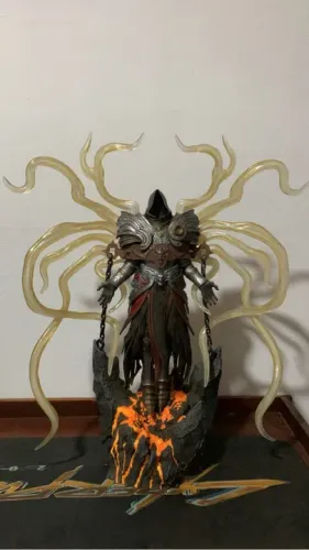 DIABLO IV Inarius  Estátua Blizzard