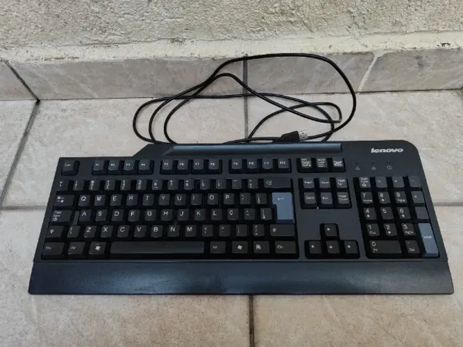 Teclado Lenovo Funcionando com Fio