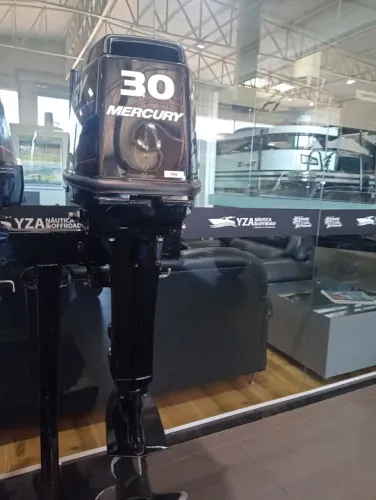 Motor 30hp comando manual Mercury 