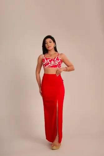 Conjunto top e saia