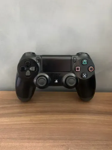 Controles de videogame ps4