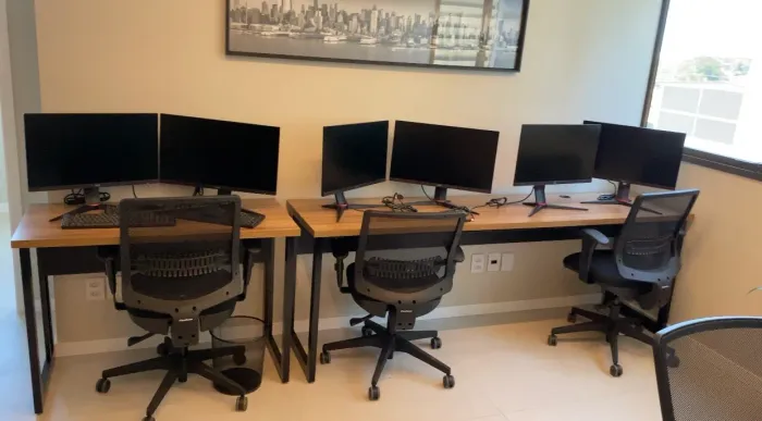 Mesa de Escritório de canto