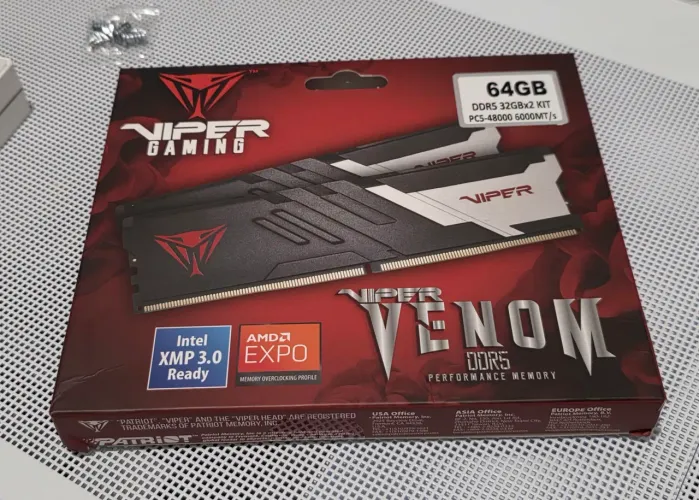 Memória RAM Viper Venom DDR5 64GB 6000MHz cl30 - Nova