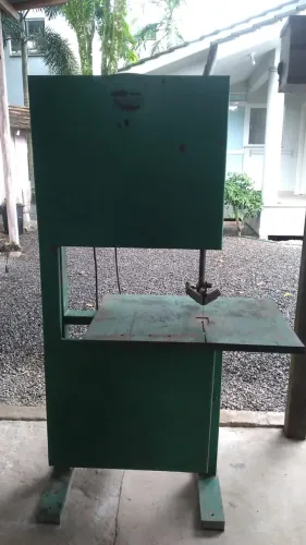 Vendo serra fita para madeira