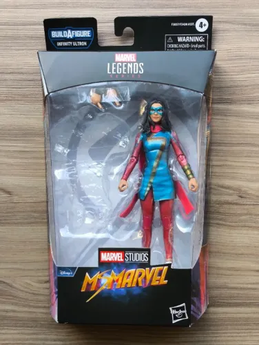 Kamala Khan Ms Marvel MCU wave Infinity Ultron Marvel Legends
