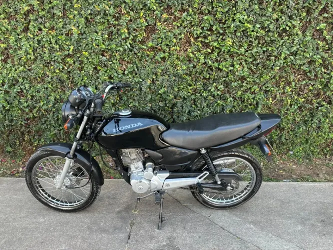 Motos Honda CG 125 FAN / FAN KS / 125 I FAN no Brasil