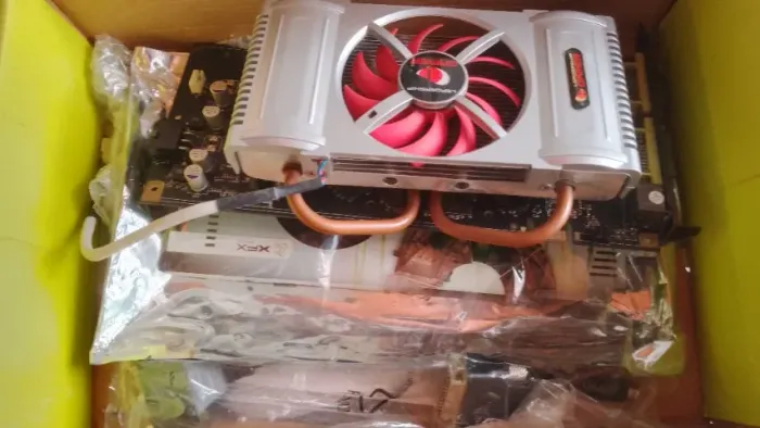 Placa de vídeo XFX Geforce 9600 GT