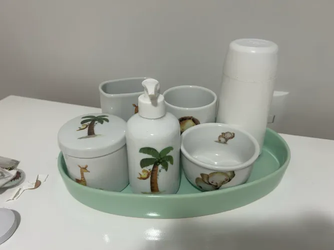 Kit de higiene em porcelana -  Safari