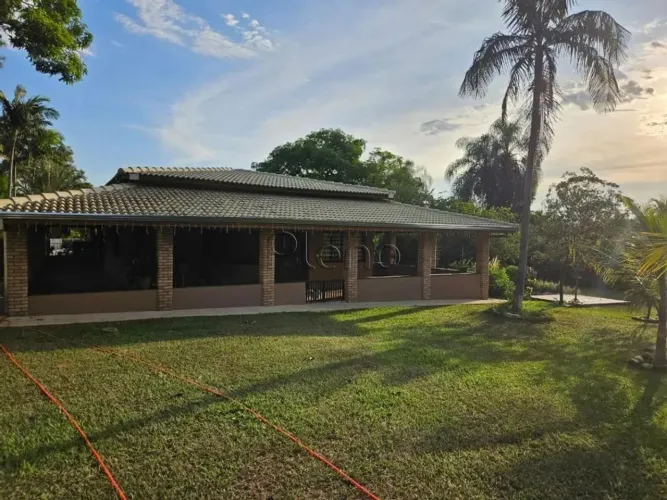 Chácara à venda em Salto, Residencial Primavera, com 5 quartos, com 10000 m²