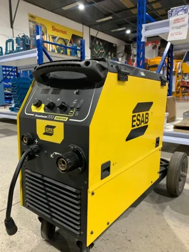 Máquina de Solda Inversora ESAB Smashweld 300i - 250A 220/380V