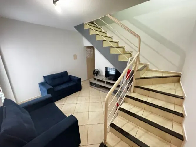 sobradinho com dois quartos alugamos para empresas 