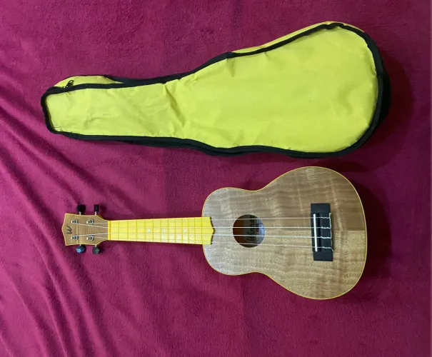 Violão Ukulele Soprano 
