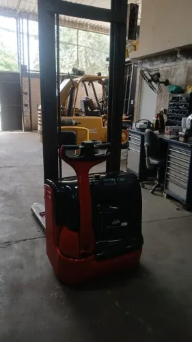 Aluguel de Empilhadeiras Eletrica 