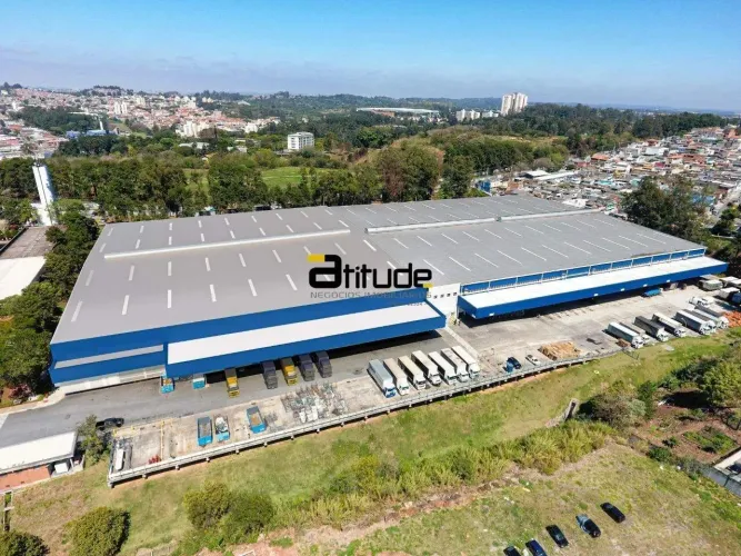 Galpão para Alugar em Osasco Condomínio Fechado com 6.297 m²!