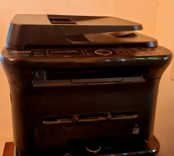 Impressora Multifuncional Samsung SCX-4623F - Laser