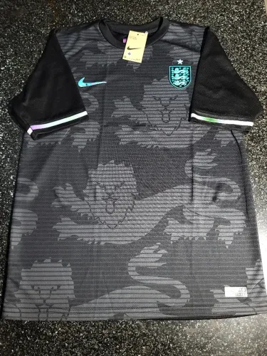 Camiseta Inglaterra Nike 2022 - M - Preta