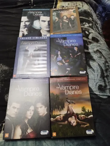 Coleção The Vampire Diaries - DVDs 30 dvds novos