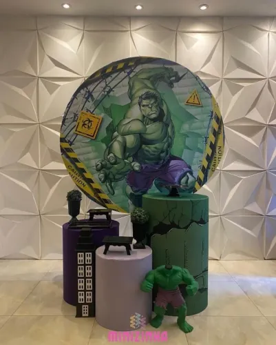 Pegue e Monte Hulk festa