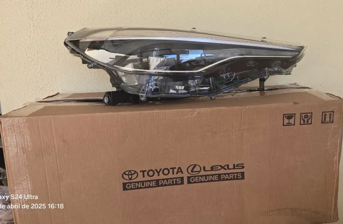 Farol Corolla Cross 2020 2021 2022 2023 2024  ( Novo Original 