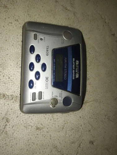 3 walkman 2 Aiwa e 1 sony