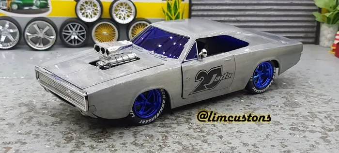 Jada toys 1:24 - Dodge Charger velozes e furiosos- série 30 anos Jada