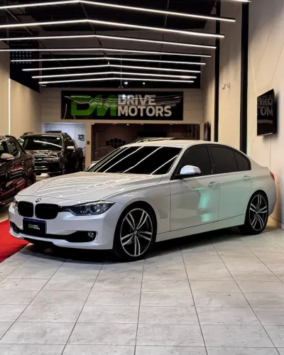 BMW 320i ACTIVE FLEX